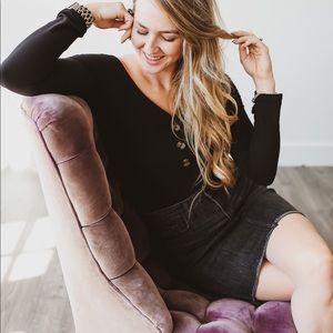 Meet your Posher, Danielle